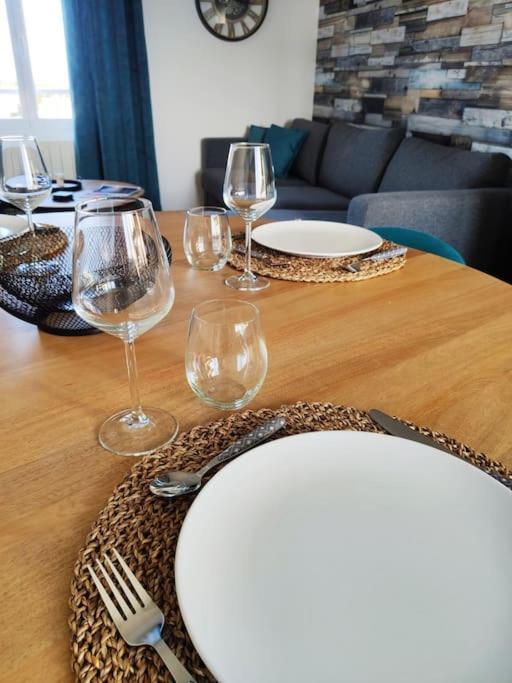 Superbe Apt Cosy A 500M De La Plage Pour 4 Pers ฟอร์-มาอง-ปลาจ ภายนอก รูปภาพ